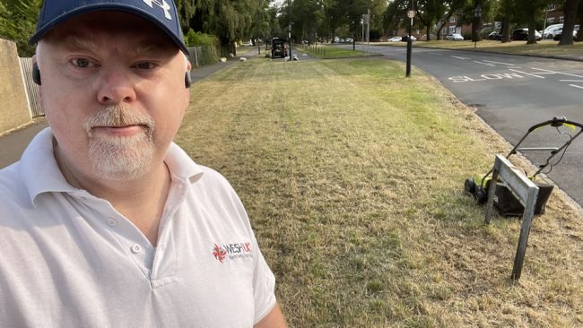 Bridle Road Cleanup - The forth day and we get a Ryobi Scarifier! Look what it did!